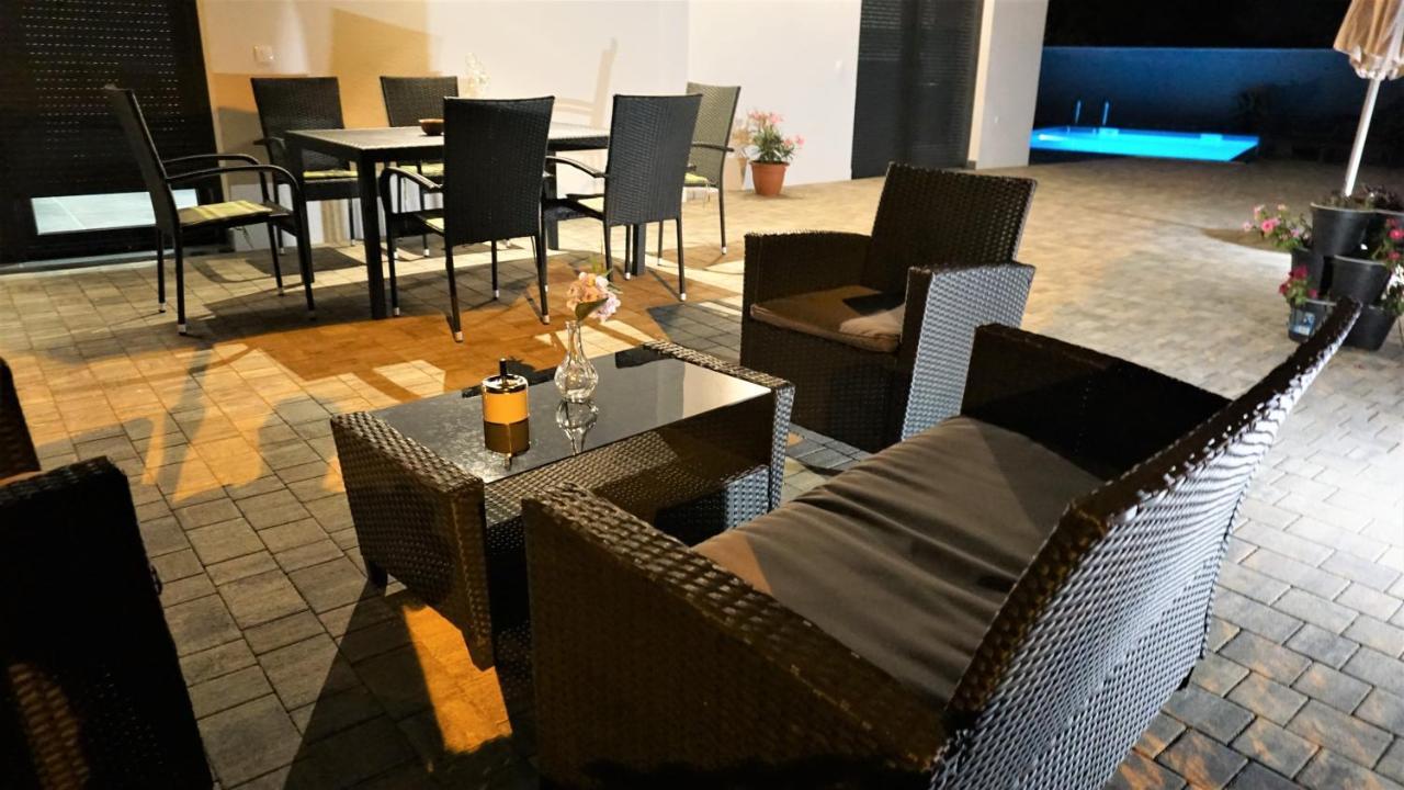 Villa Zaric Malinska Ngoại thất bức ảnh
